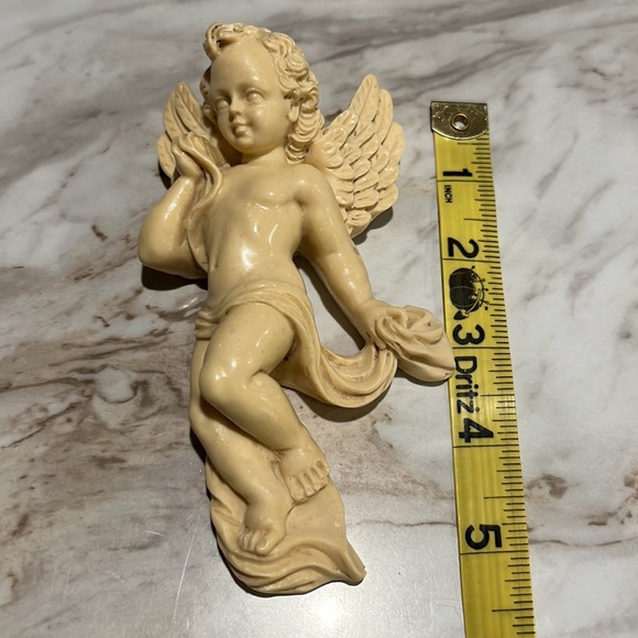 Cherub Angel Resin Wall Hanging Made In England - Picture 6 of 6